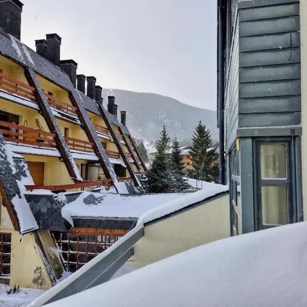 Hauzify I Domus Molina, hotel v destinaci La Molina