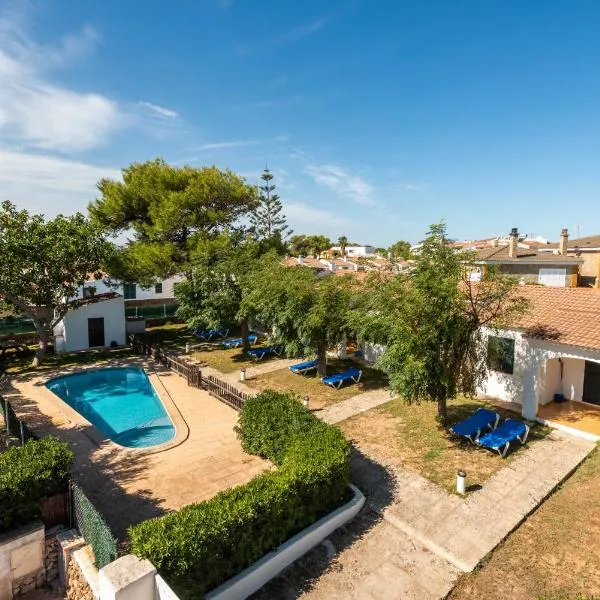 Bungalows ses malves, ξενοδοχείο σε Cala en Blanes