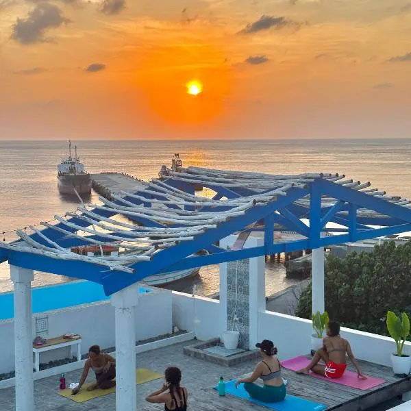 shanedel's inn & café โรงแรมในBasco