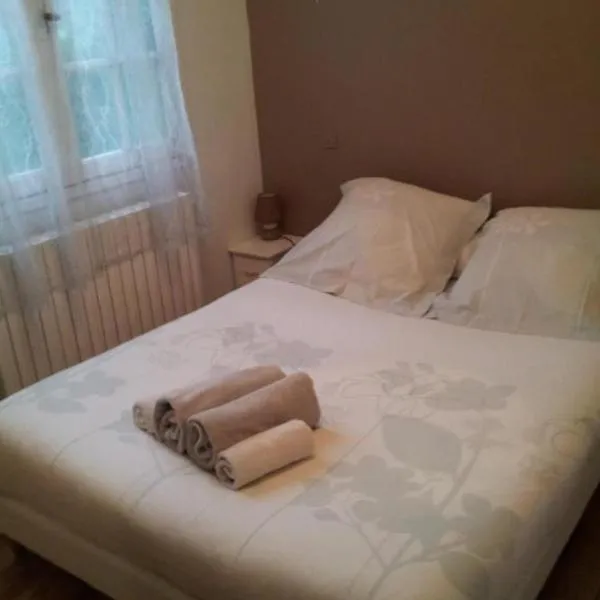 Auberge Bella Riva, hotel a Creysse