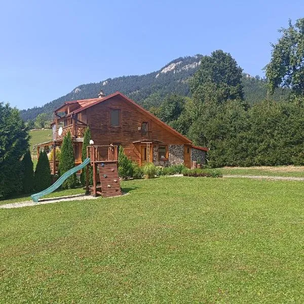 Chata Jarka Liptovská Mara, hôtel à Liptovský Mikuláš