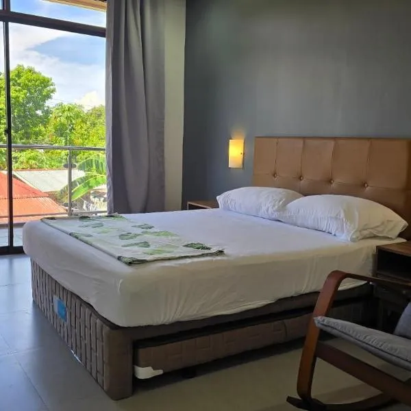 Pico House, hotell i Panglao