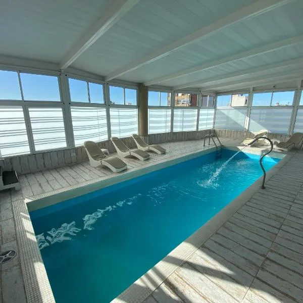 Hotel Howard Johnson Rosario, hotel a Rosario