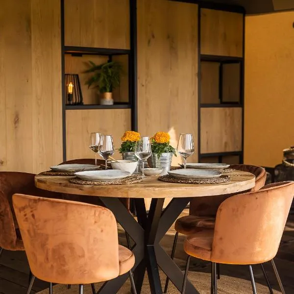 Crossover lodge de la vallée, hotel in Durbuy