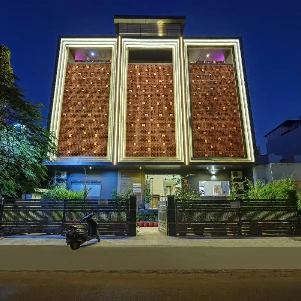 Square 9 Inn - A Boutique Hotel、グルガオンのホテル