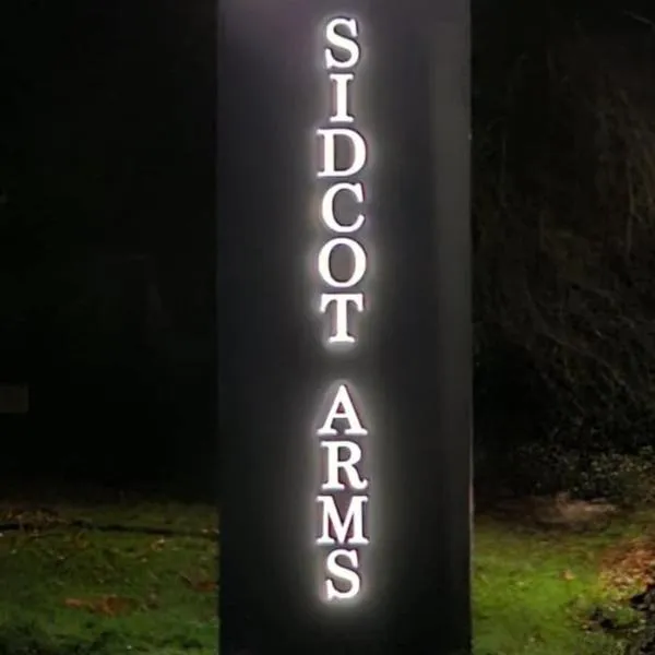 Sidcot Arms, hotel in Winscombe