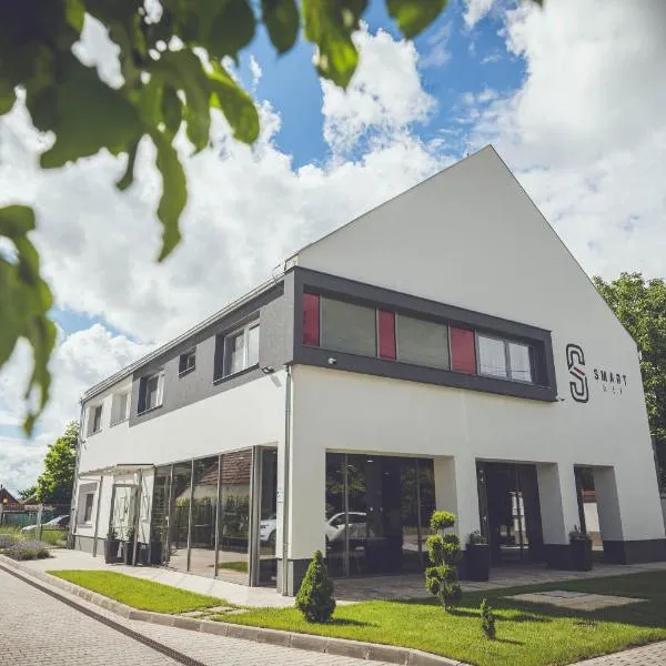 Smart HTL, ξενοδοχείο σε Körösladány