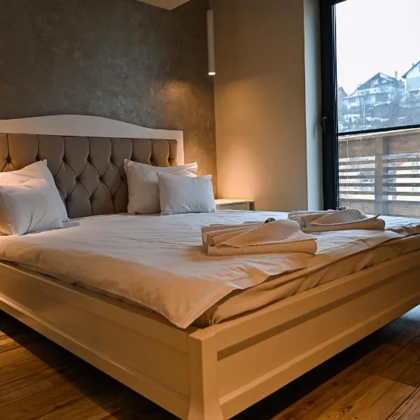 Camere de Inchiriat IGLOO, hotel in Predeal