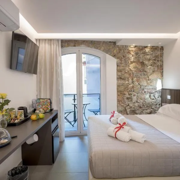 Taormina charming rooms，位于陶尔米纳的酒店