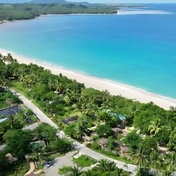 Dianao Beach Club and Resort, hotel in Dilasag