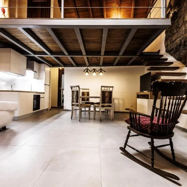 La Soffitta della nonna，位于龙奇廖内的酒店