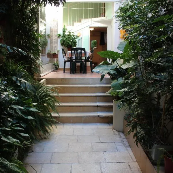 Apartments & room Ivica Split, khách sạn ở Split