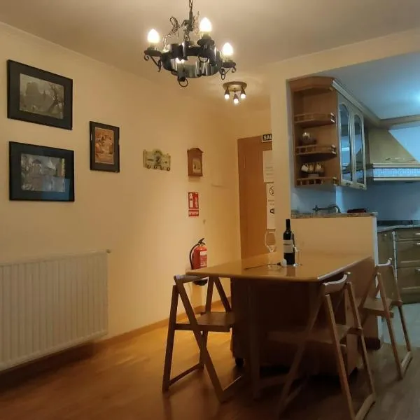 CASA DANIELA Apartamentos, hotel v destinaci Estella