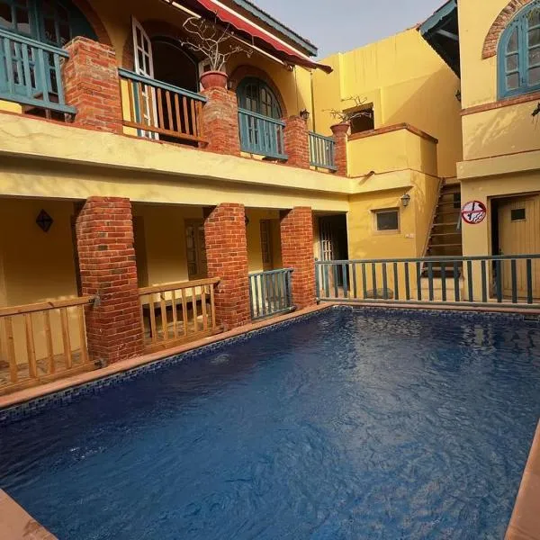 Principauté, hotel in Gorée