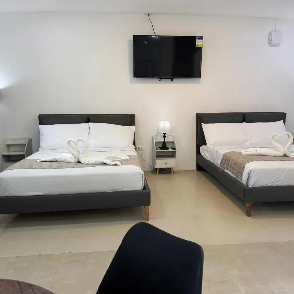 Bavarian Guest House, hotel in Angeles