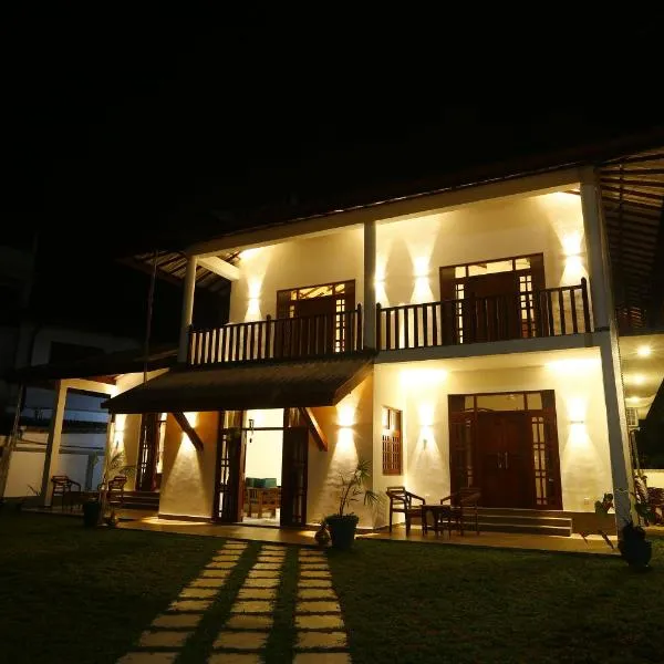 Lila Lodge, Villa - Bentota, hotel in Bentota