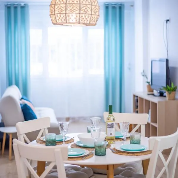 Apartamiento con naranjas, hotel in Málaga
