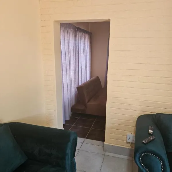 MATSOP Guesthouse, hotel a Bela-Bela
