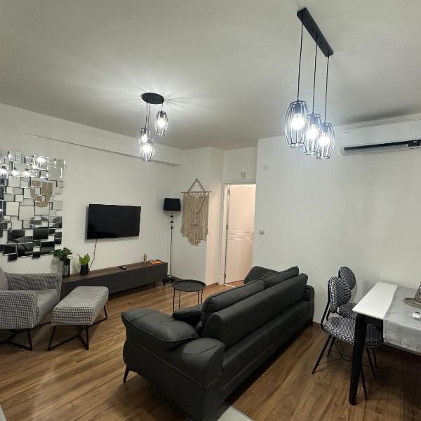 Grande Casa, Skopje