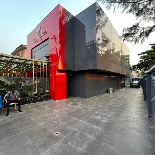 Villa Palazzo Hotel 2, hotel in Ikeja
