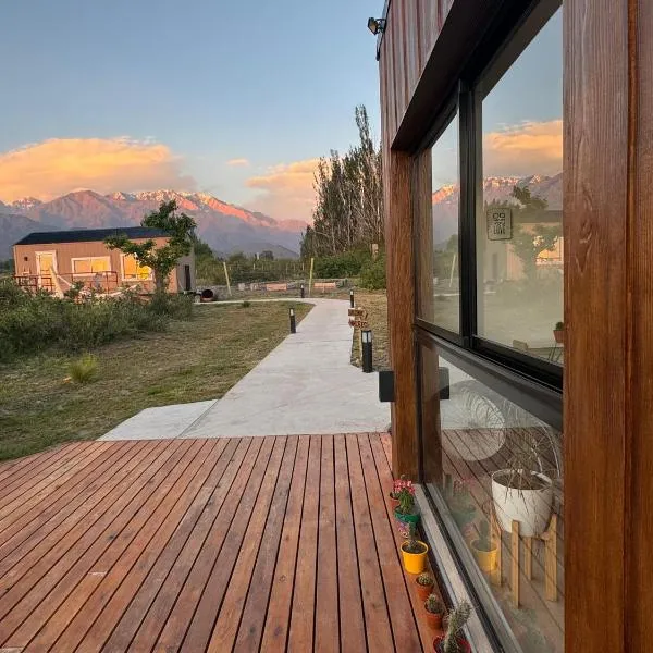 Sabático Glamping, hotel in Tunuyán