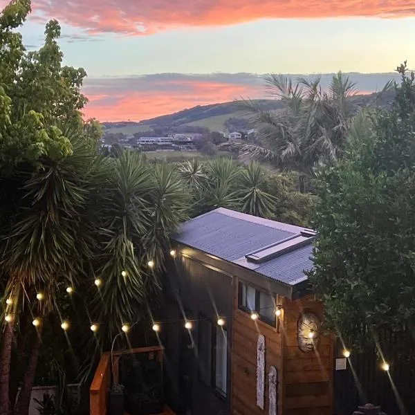 Modern Kiama Tiny House - A unique coastal escape, hotel v destinaci Kiama