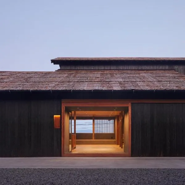 GOTO island ROKGOUTEI五島列島福江島のモダンな一棟貸ヴィラ, hotel in Goto