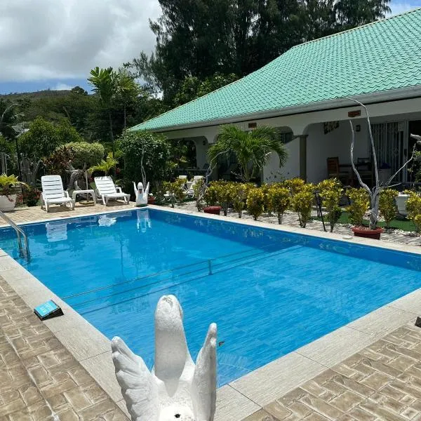 Leo Selfcatering, hotel v destinaci Baie Sainte Anne