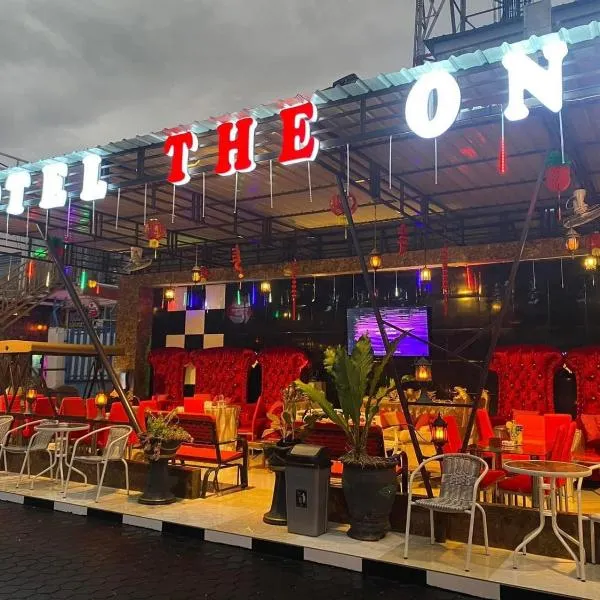 The One Hotel Gorontalo Mitra RedDoorz, hotel v mestu Telaga