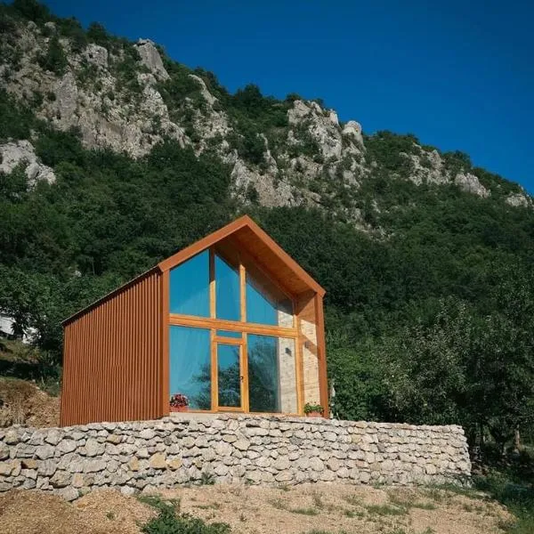 Ostrog Wood House, ξενοδοχείο σε Železnička Stanica Dabovići