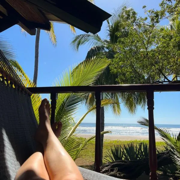 Redwood Beach Resort, hotel in Mechapa