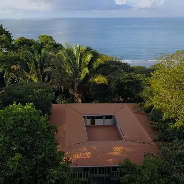 Casa Oh - Oceanview Guesthouse，位于乌维塔的酒店