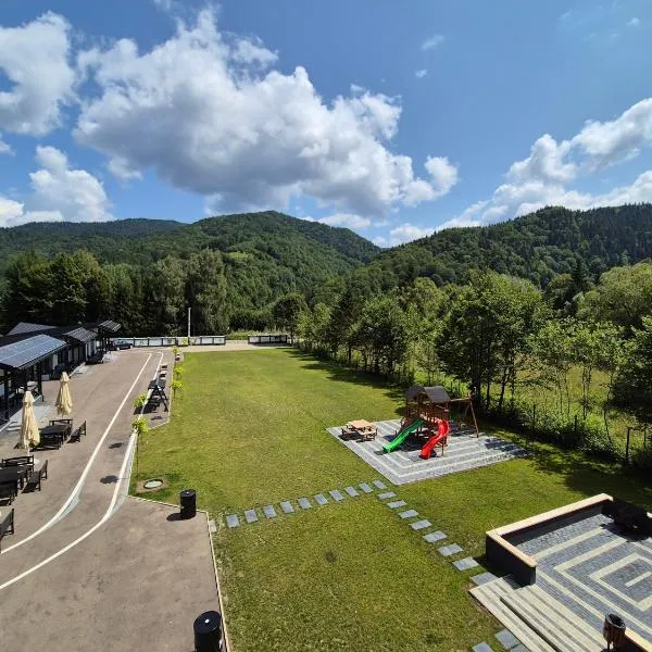 Holiday Village Tarcau, hotel v destinaci Tarcău-Gheuca