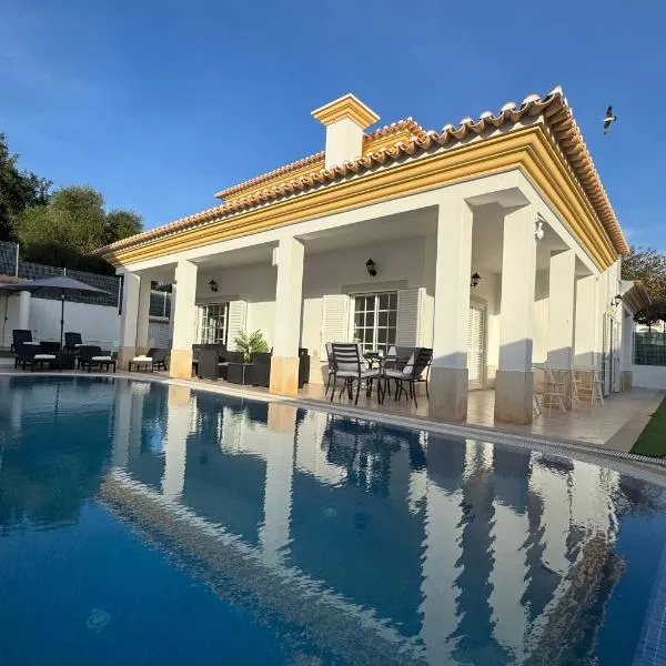 Villa Bonita Guesthouse Albufeira Old Town, hotel em Albufeira