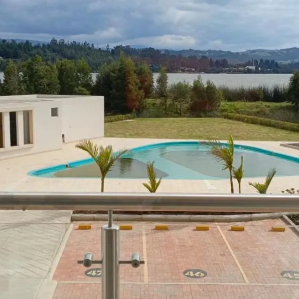 ESPECTACULAR Apartamento NAUTICA PAIPA VISTA AL LAGO SOCHAGOTA, khách sạn ở Paipa