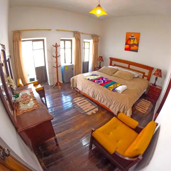 Colonial House Inn, hotel in Quito