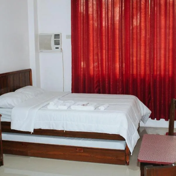 RedDoorz @ LS Suites Poblacion Culasi Antique, hotel in Jalandoni