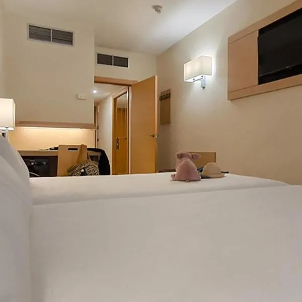 Hotel Condes de Haro, hotel in Logroño