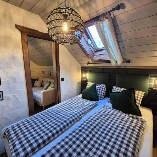 Panorama Retreat Nockblick - Ski, Hike & Relax, hotel in Sankt Oswald