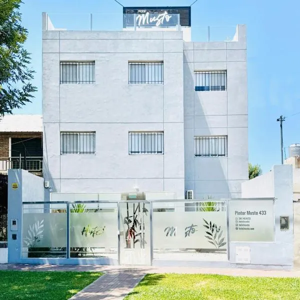 Hotel Musto, hotel i Rosario