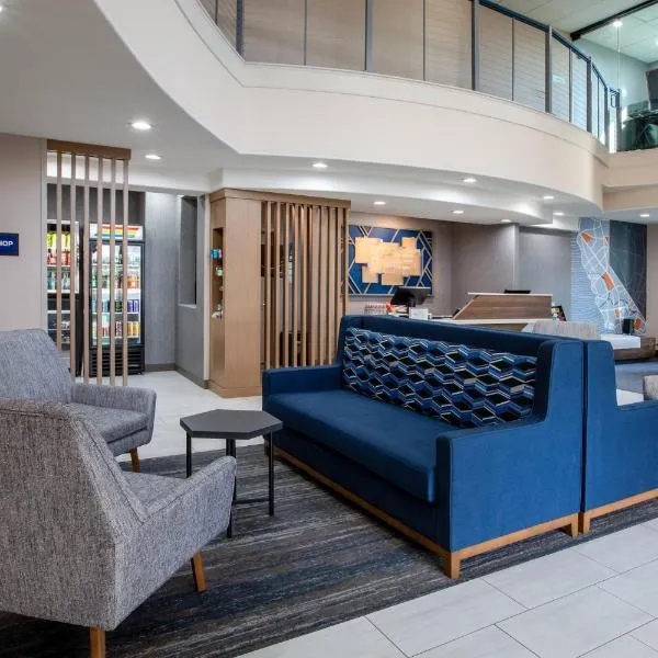 Holiday Inn Express & Suites Lathrop by IHG, hotel in Lathrop