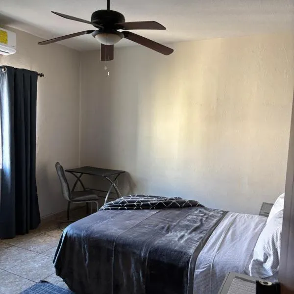 Habitacion Cedro, hotel in Saltillo