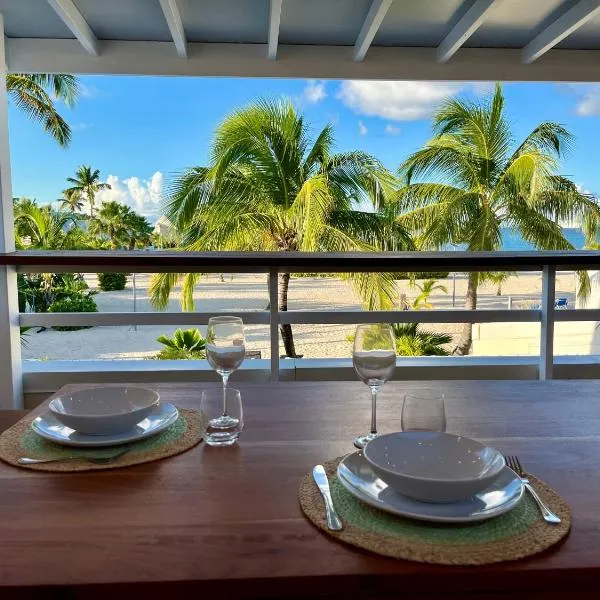 Studio Coconut，位于Baie Nettle的酒店