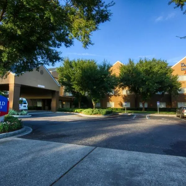 Fairfield Inn & Suites Jacksonville Airport, hotel v destinaci Jacksonville