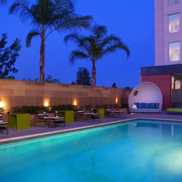 Aloft Ontario-Rancho Cucamonga, ξενοδοχείο σε Rancho Cucamonga