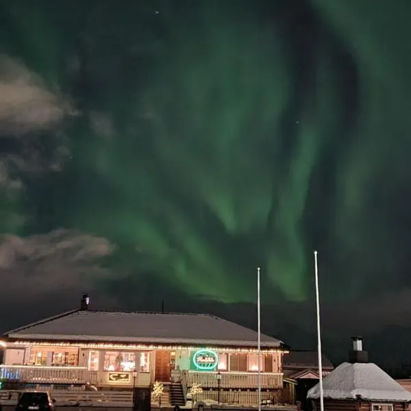 Alta River Camping, hôtel à Alta