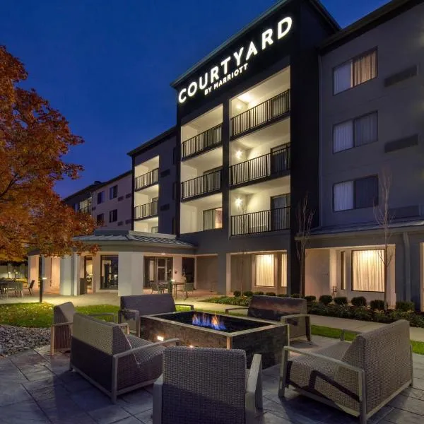 Courtyard by Marriott Cincinnati Airport, hôtel à Erlanger