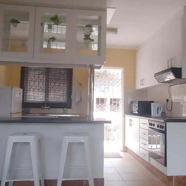 Nature's Nest, hotel a Verulam