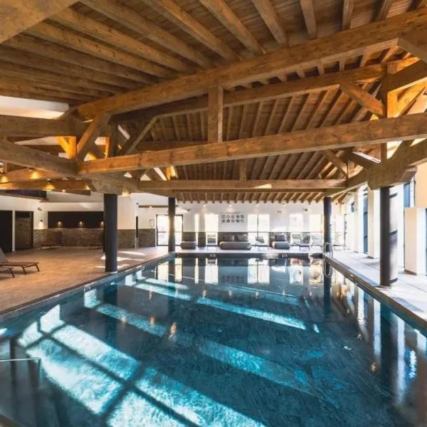 Apparthotel L'éclat des Veriaz à Megève- Praz sur Arly - MEGEVE PISCINE SPA a partir du 29 mai 2026,位于梅杰夫的酒店