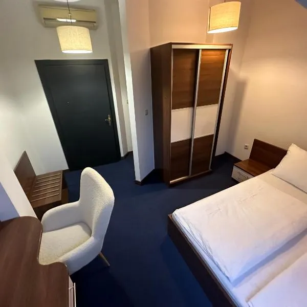 Sobe Korzo, hotel in Sisak